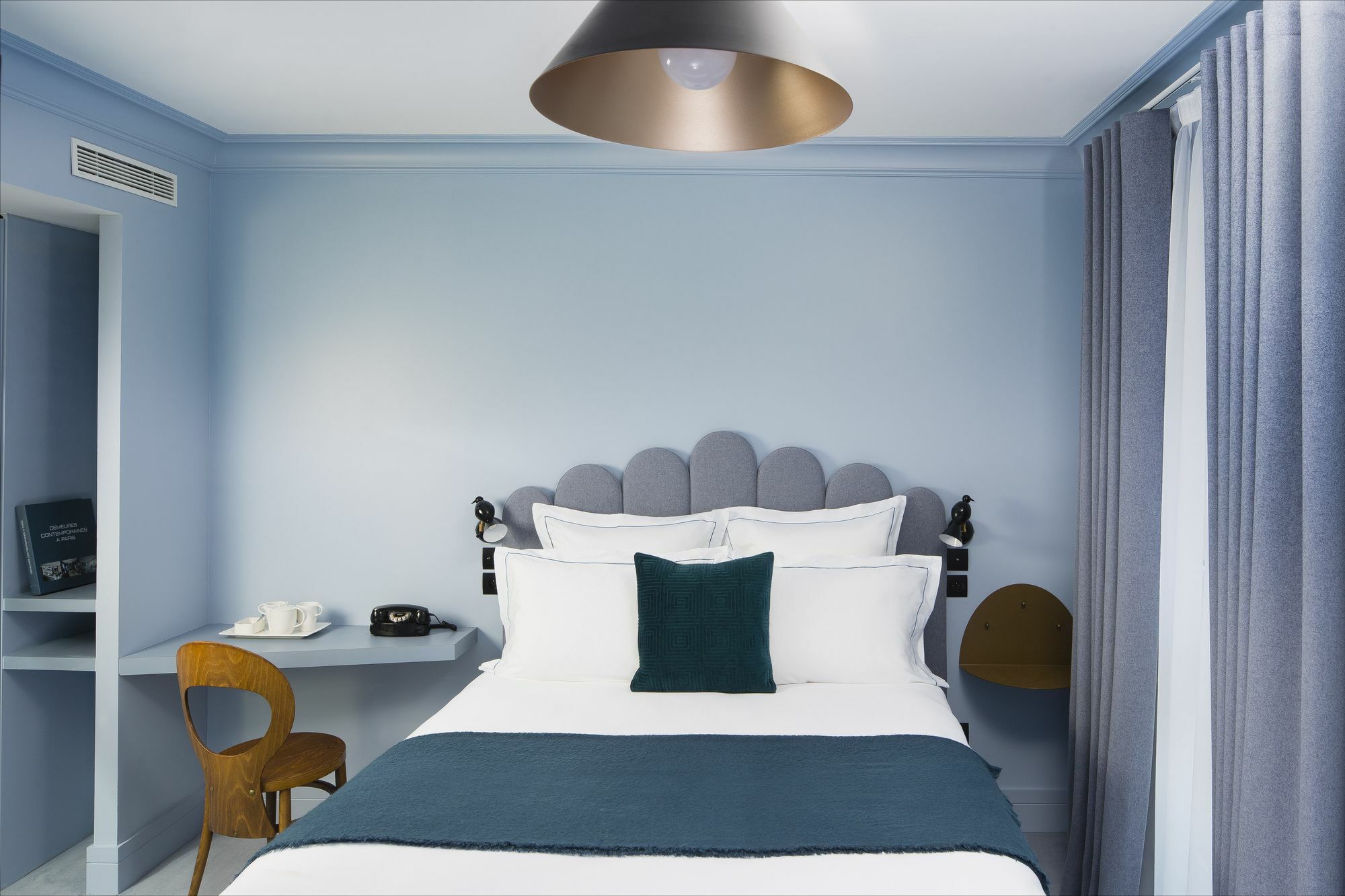 Hotel Celeste Batignolles Montmartre باريس المظهر الخارجي الصورة